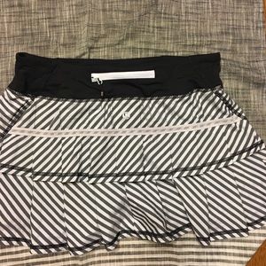 Lululemon running skirt